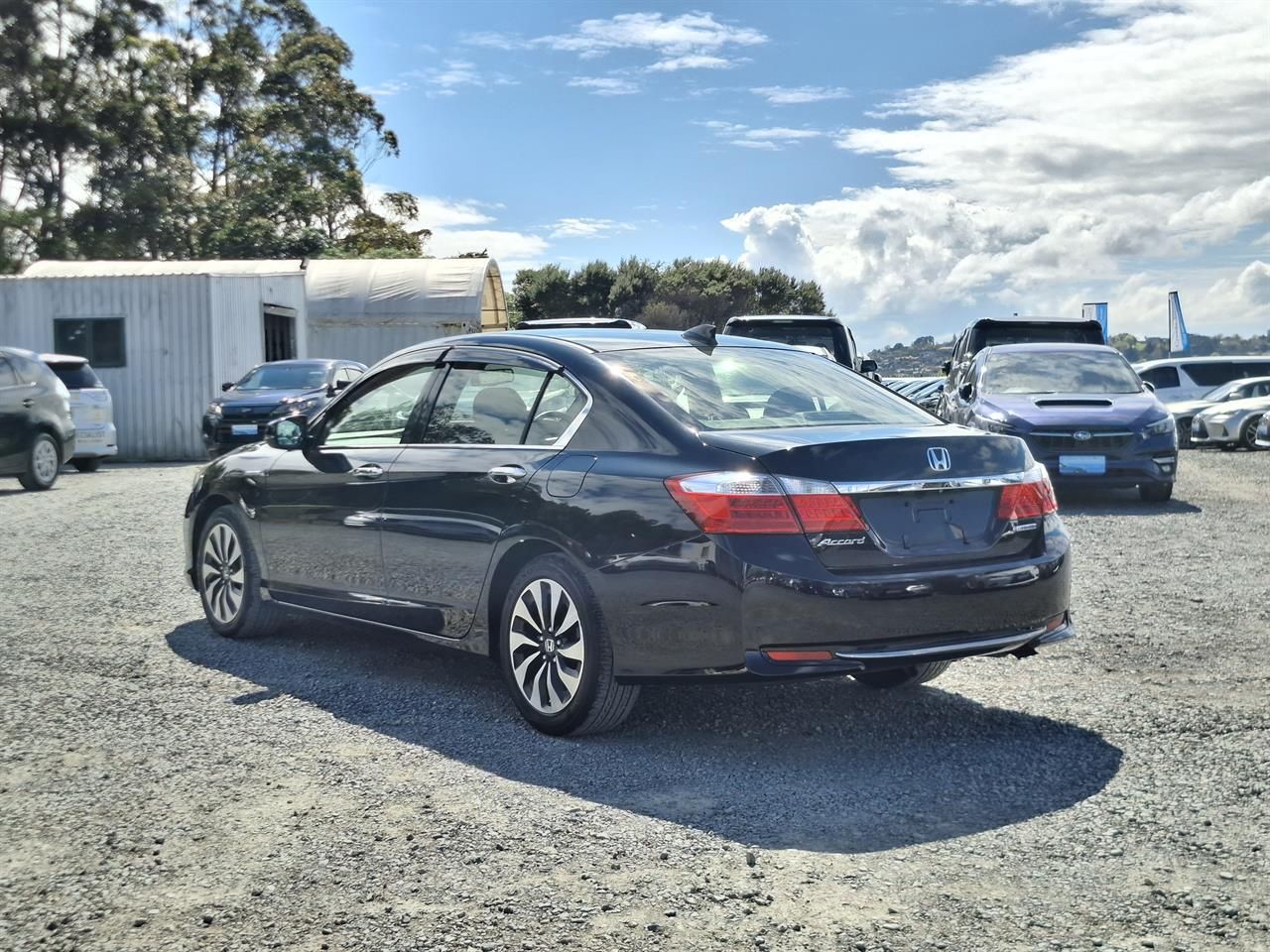 Vehicle image 5