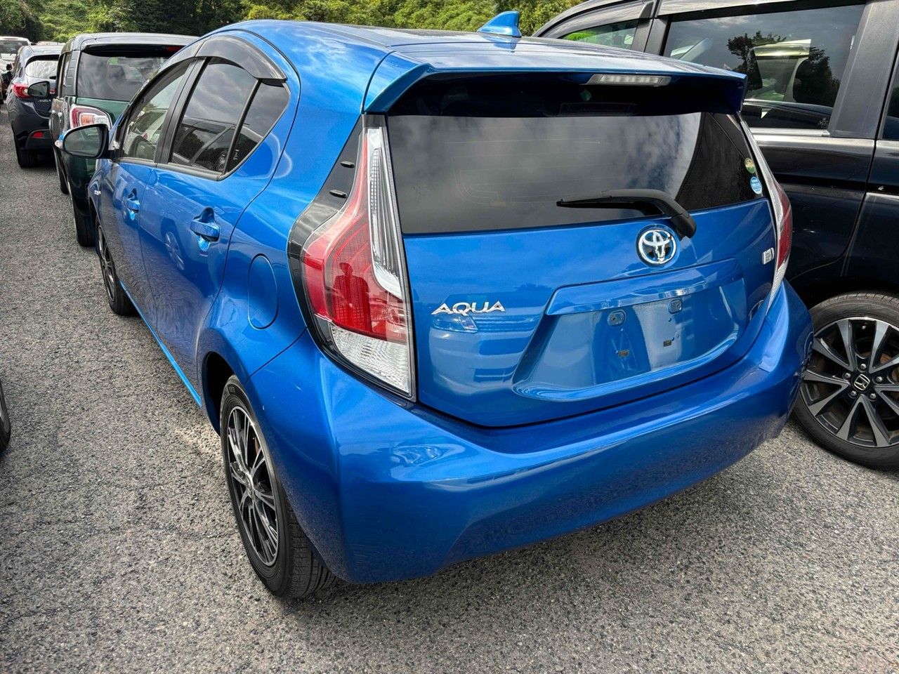 Vehicle image 2