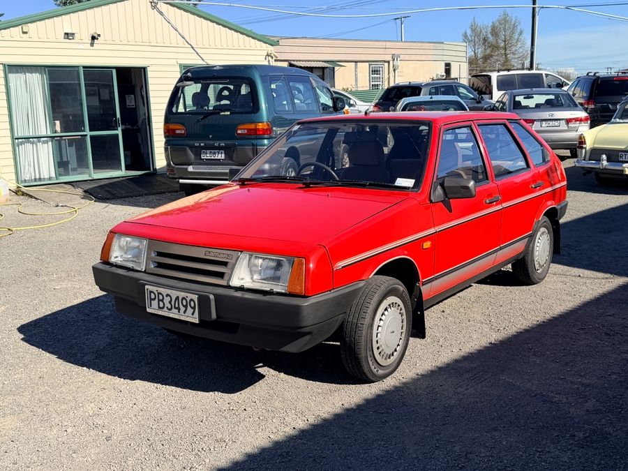 Vehicle image 1