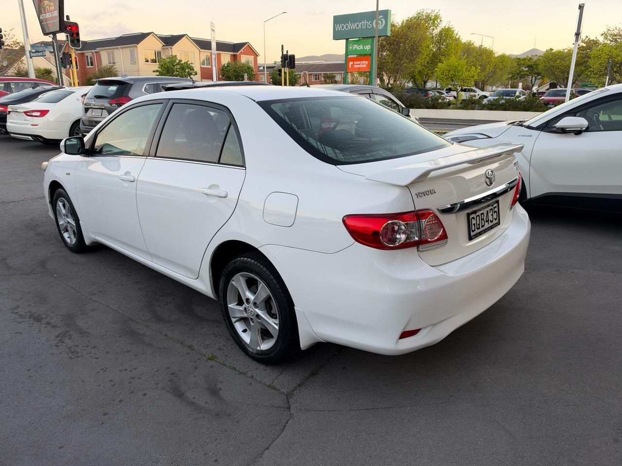 Vehicle image 4