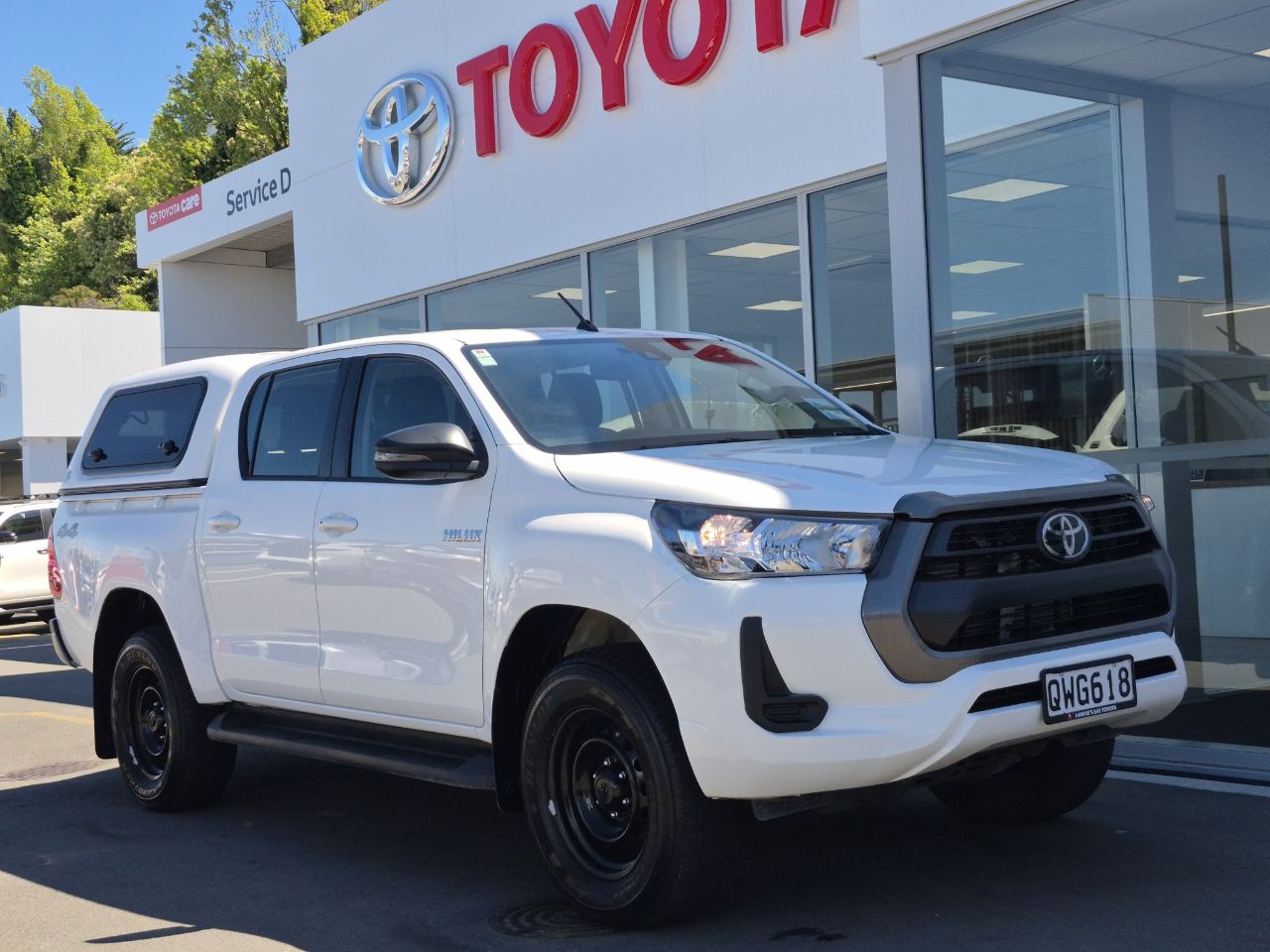 Vehicle image 1