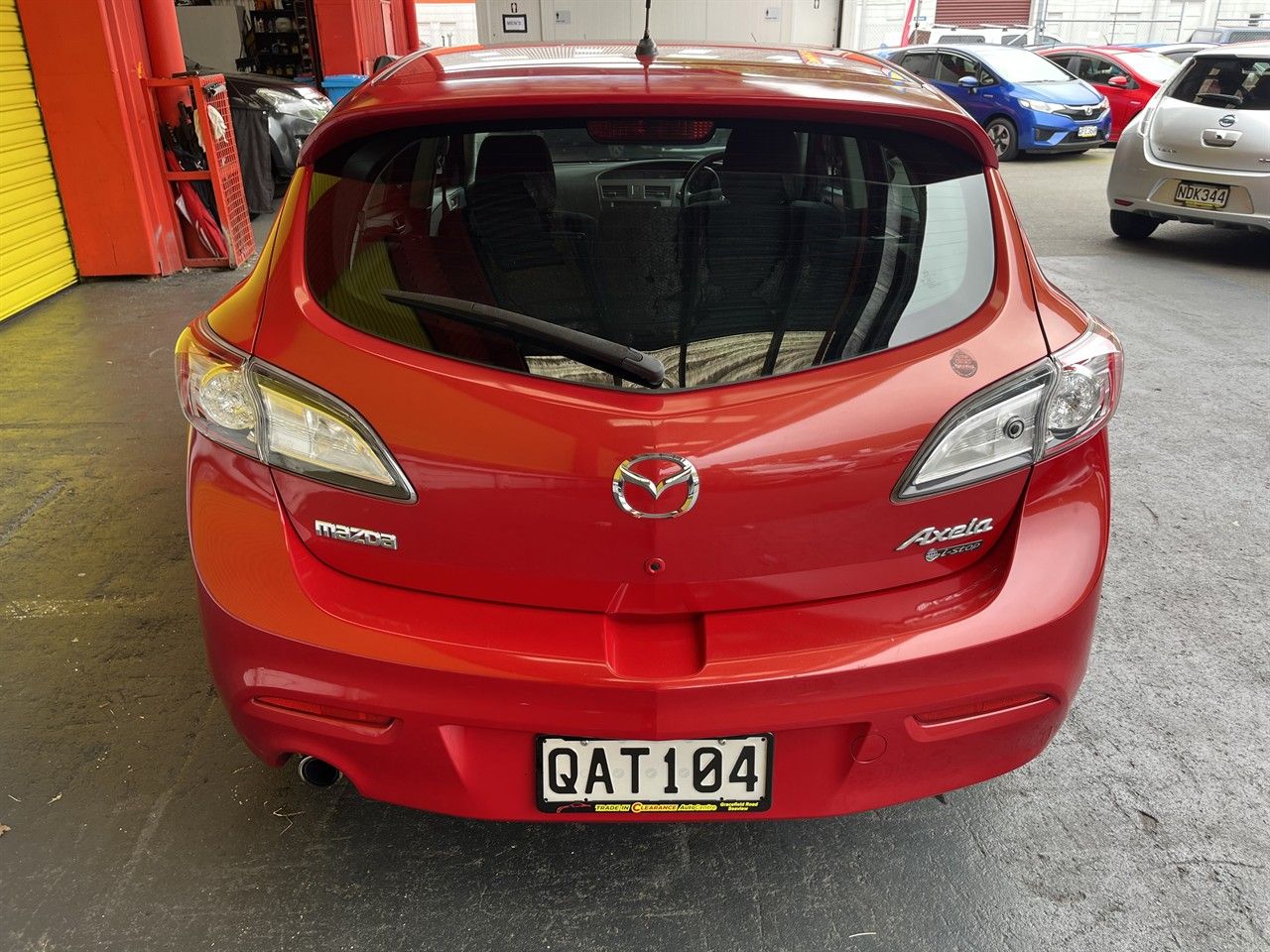 Vehicle image 5