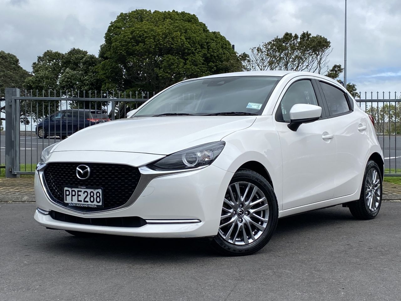 Vehicle image 1