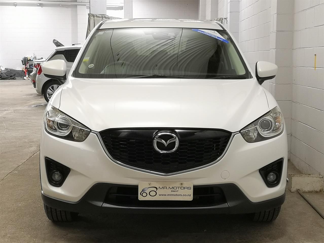Vehicle image 4