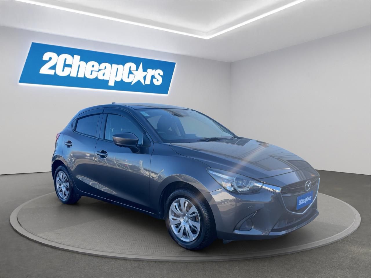 Vehicle image 3