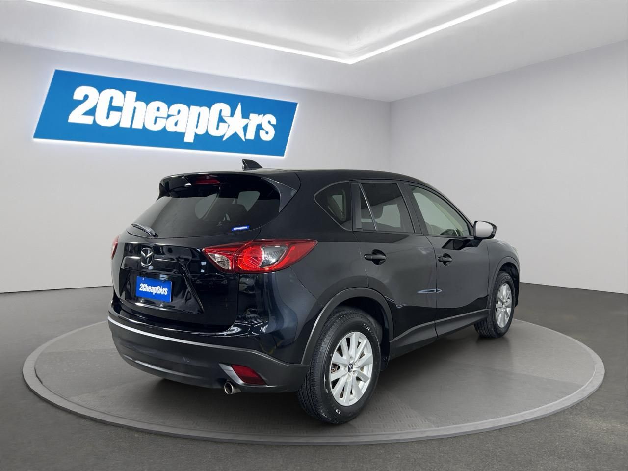 Vehicle image 5