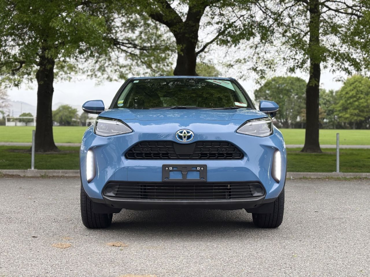 Vehicle image 3