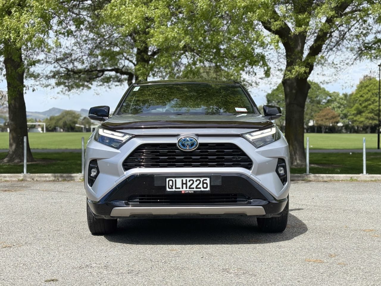 Vehicle image 2