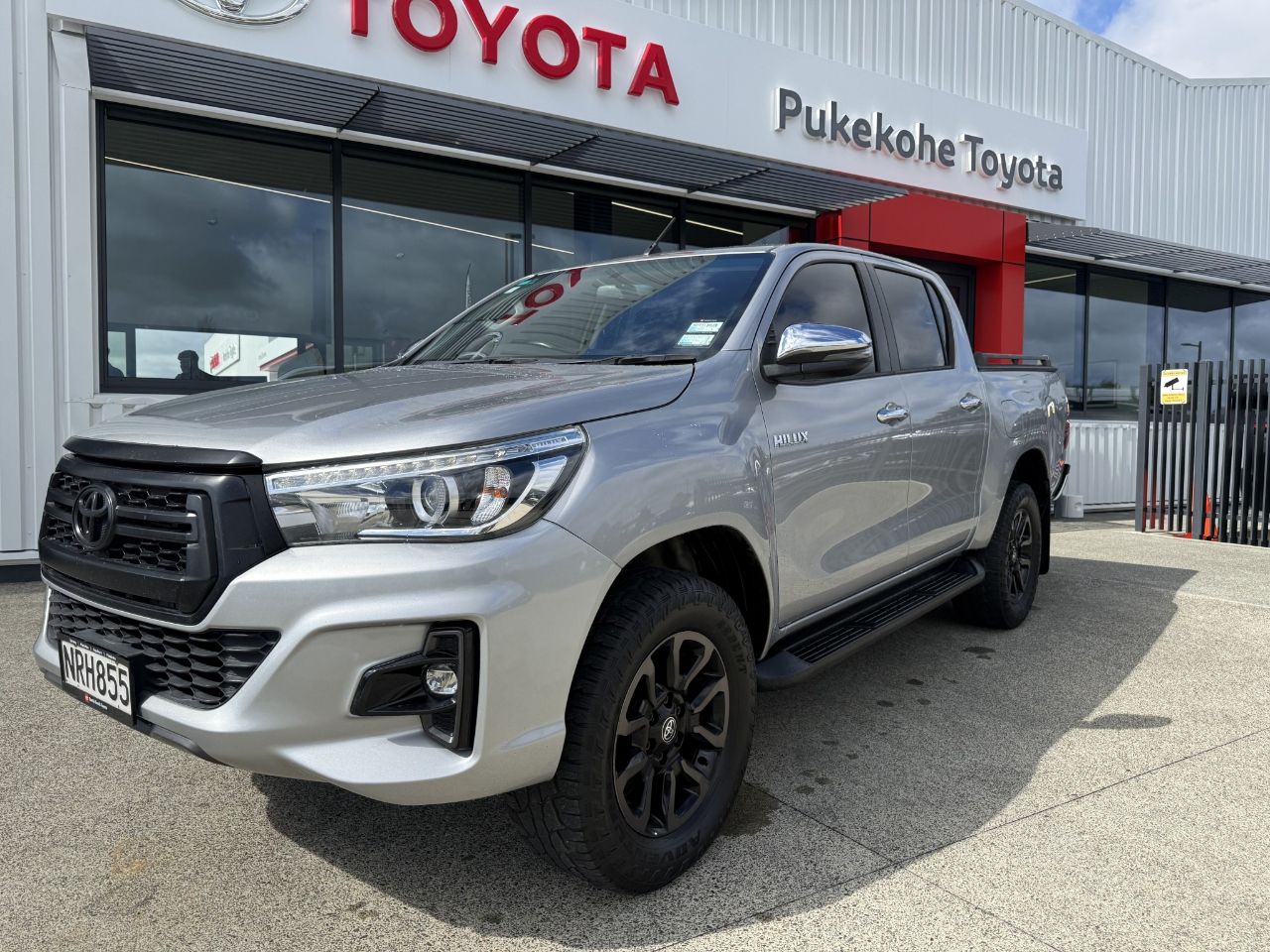 Vehicle image 1