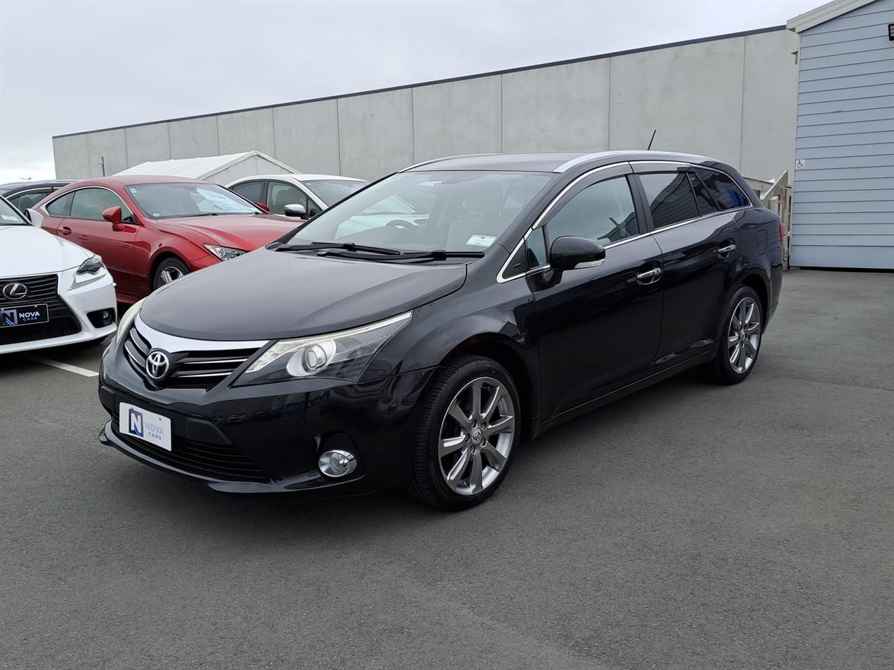 Vehicle image 3