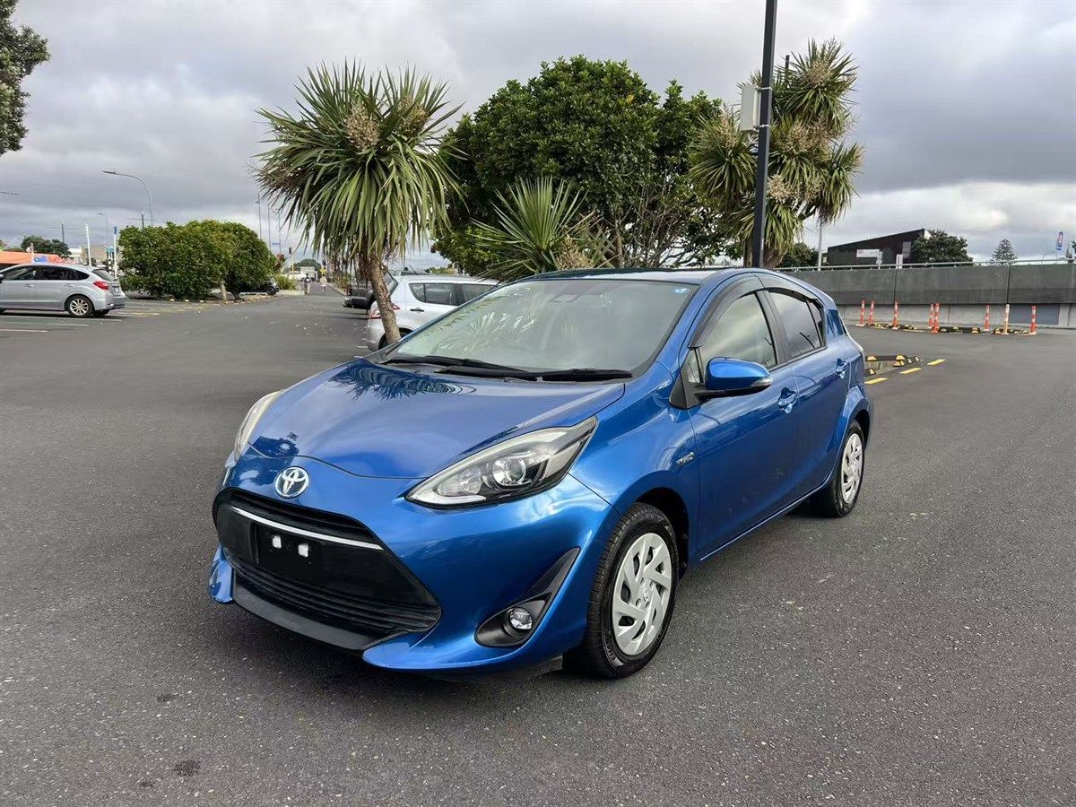 Vehicle image 1