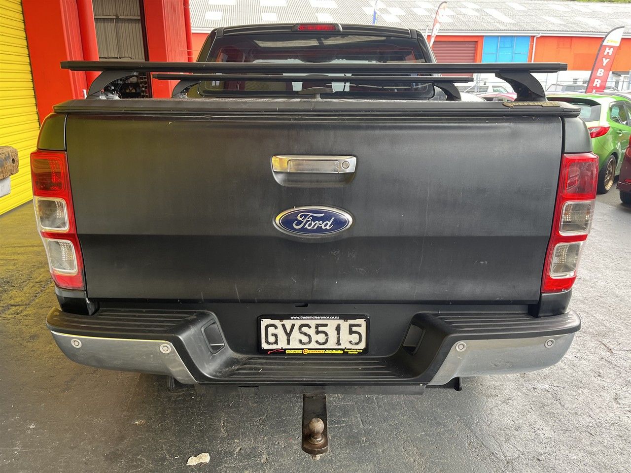 Vehicle image 5