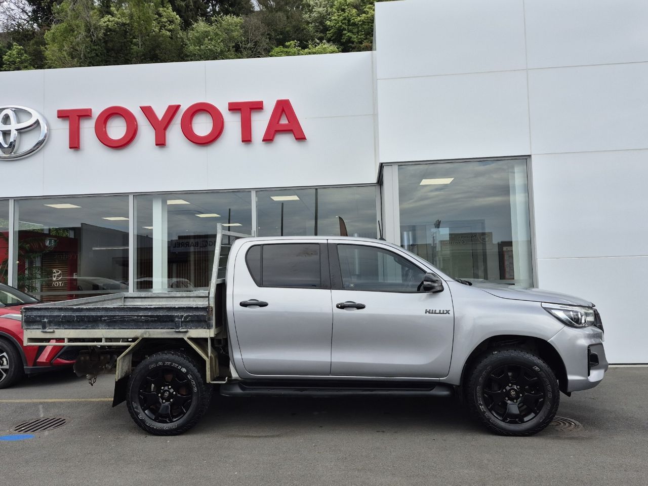 Vehicle image 2