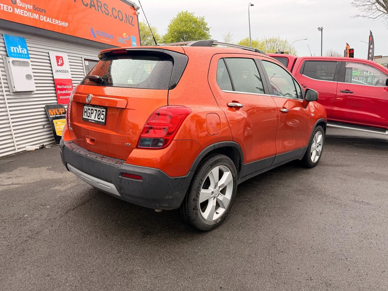 Vehicle image 3