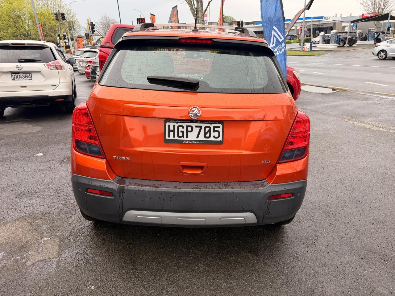 Vehicle image 4