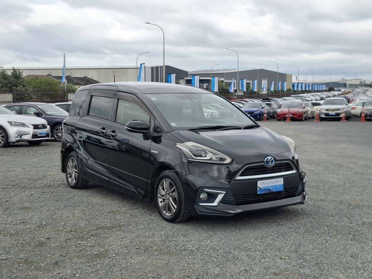 Vehicle image 1