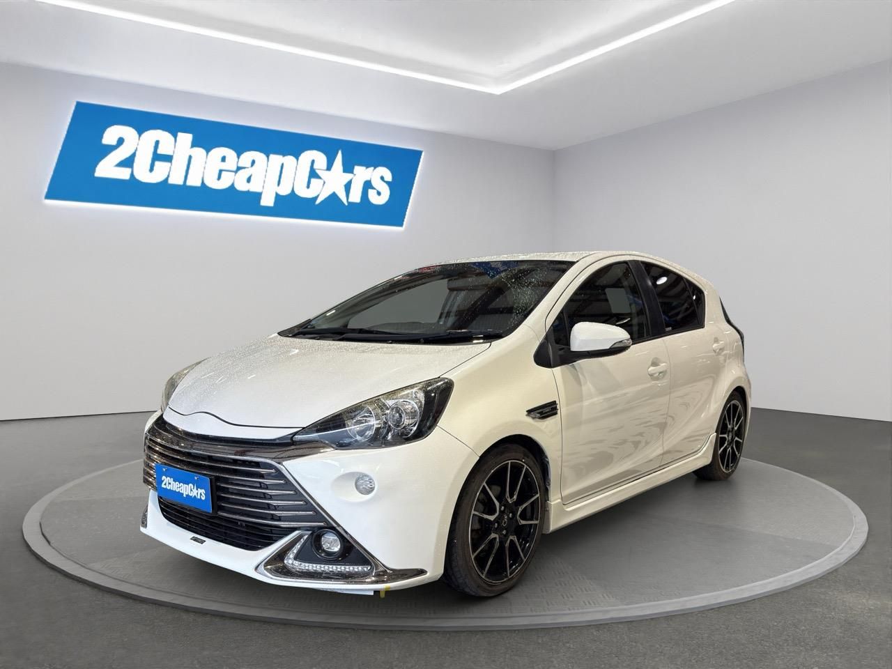 Vehicle image 1