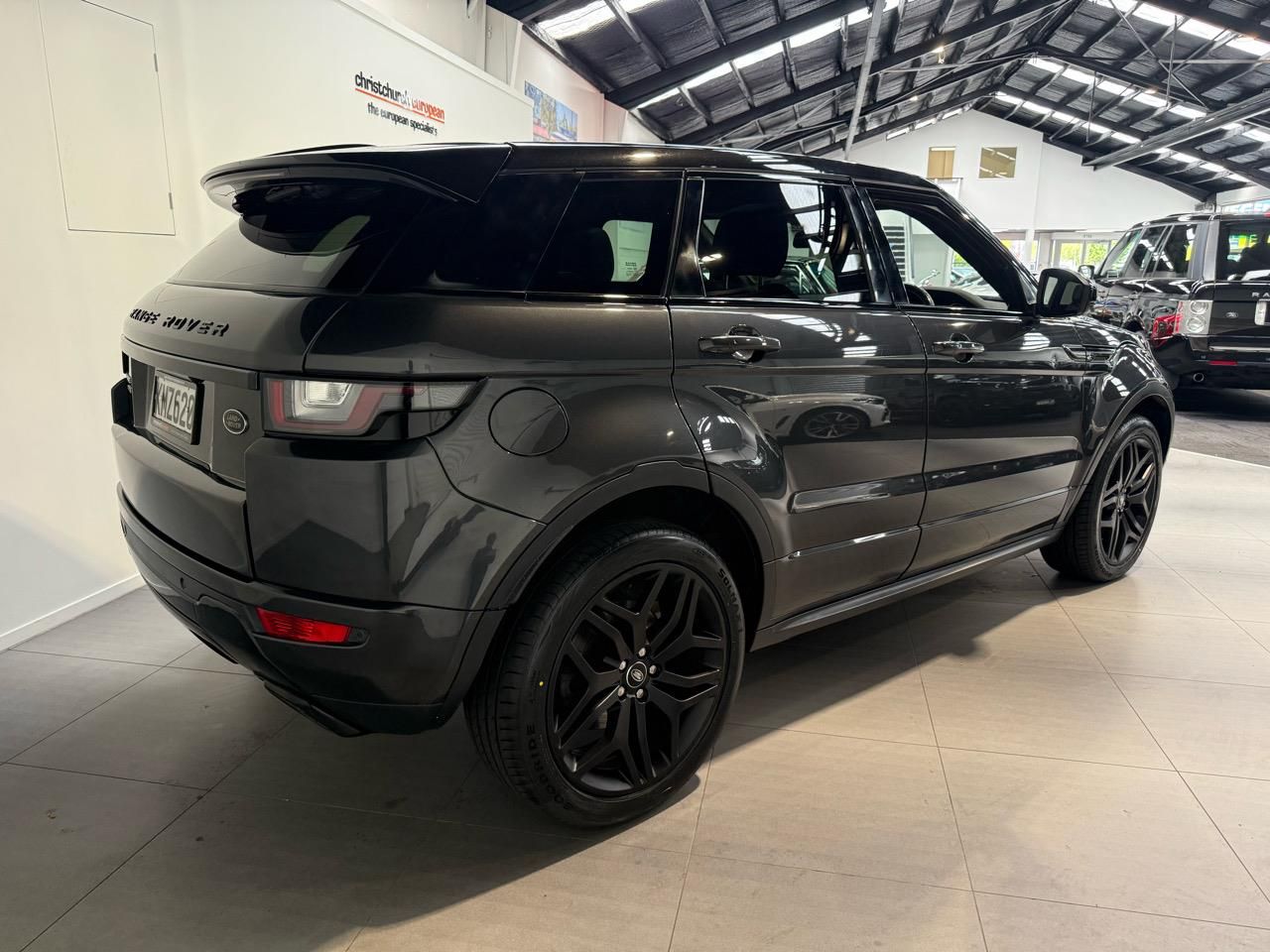 Vehicle image 5