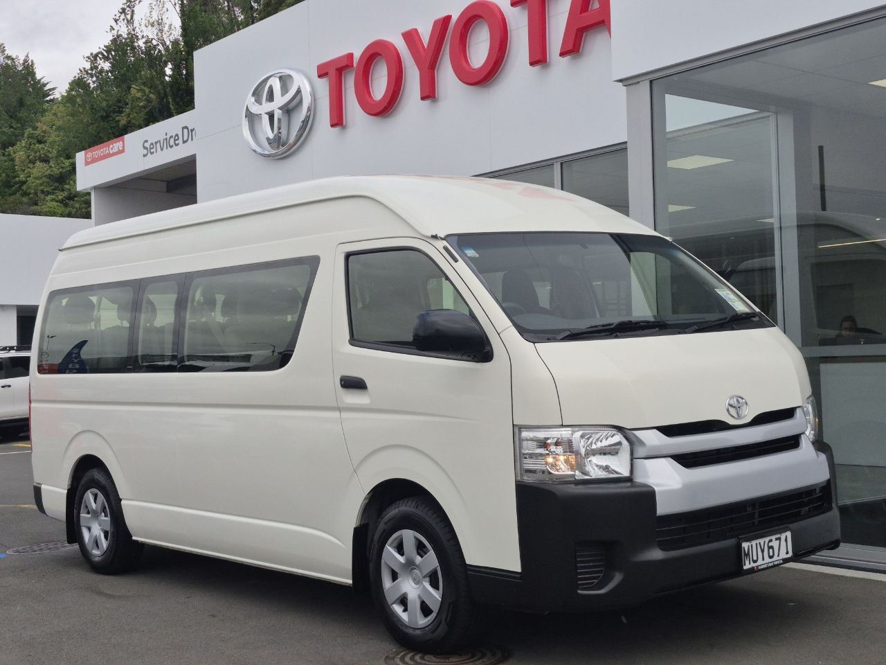 Vehicle image 1