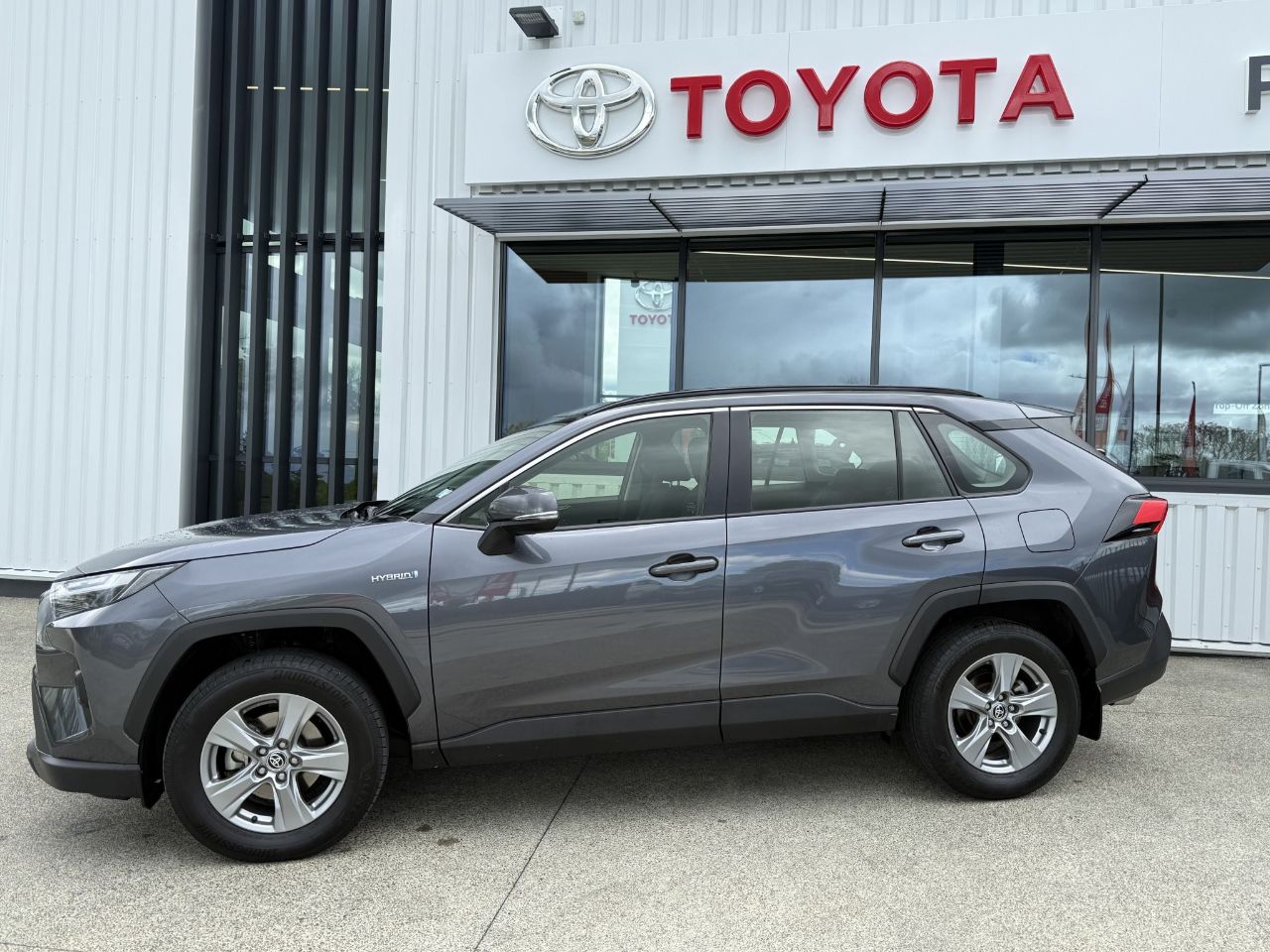 Vehicle image 2