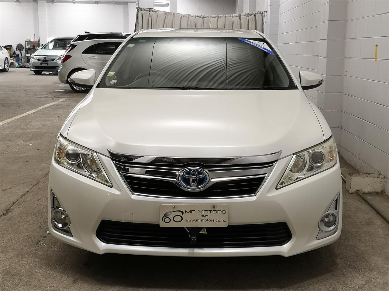 Vehicle image 4
