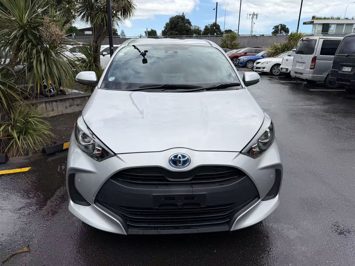 Vehicle image 2