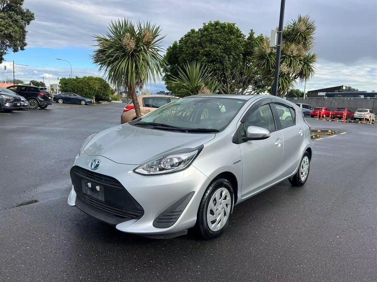 Vehicle image 1