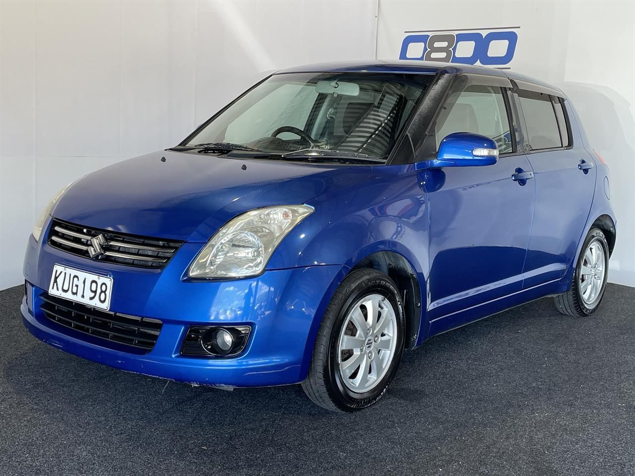 Vehicle image 3