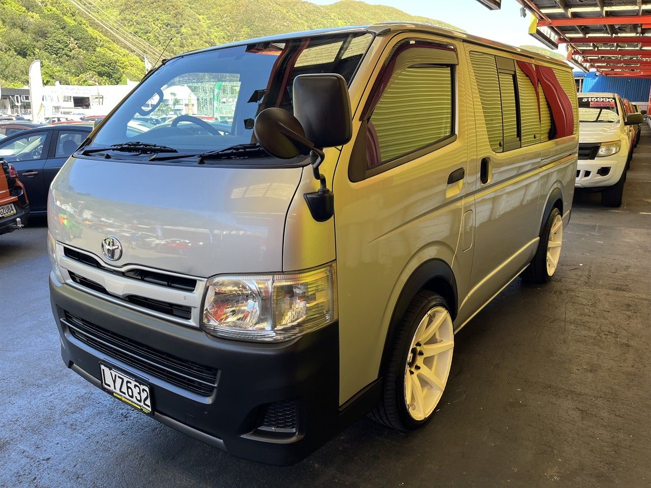 Vehicle image 3
