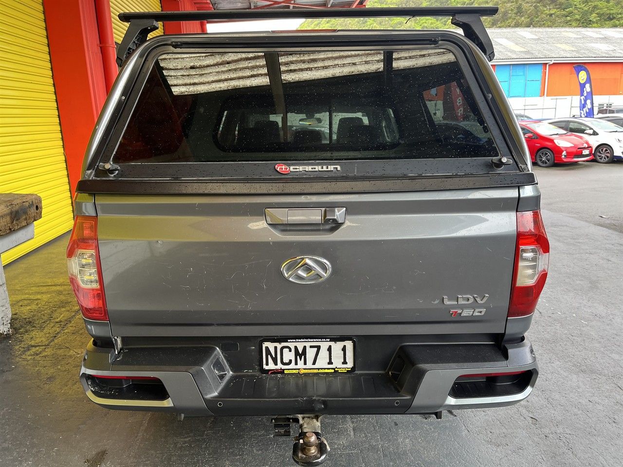 Vehicle image 5