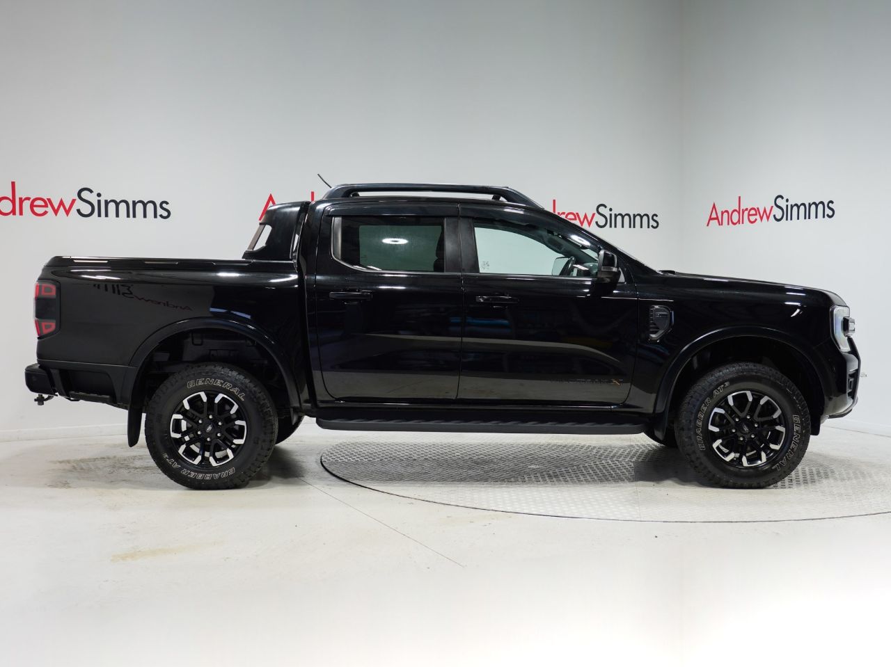 Vehicle image 3