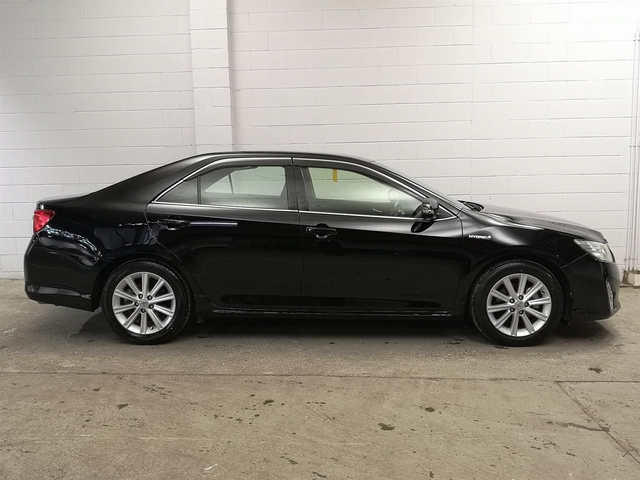 Vehicle image 3