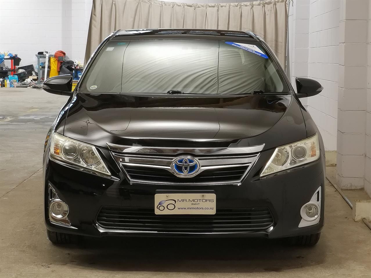Vehicle image 4