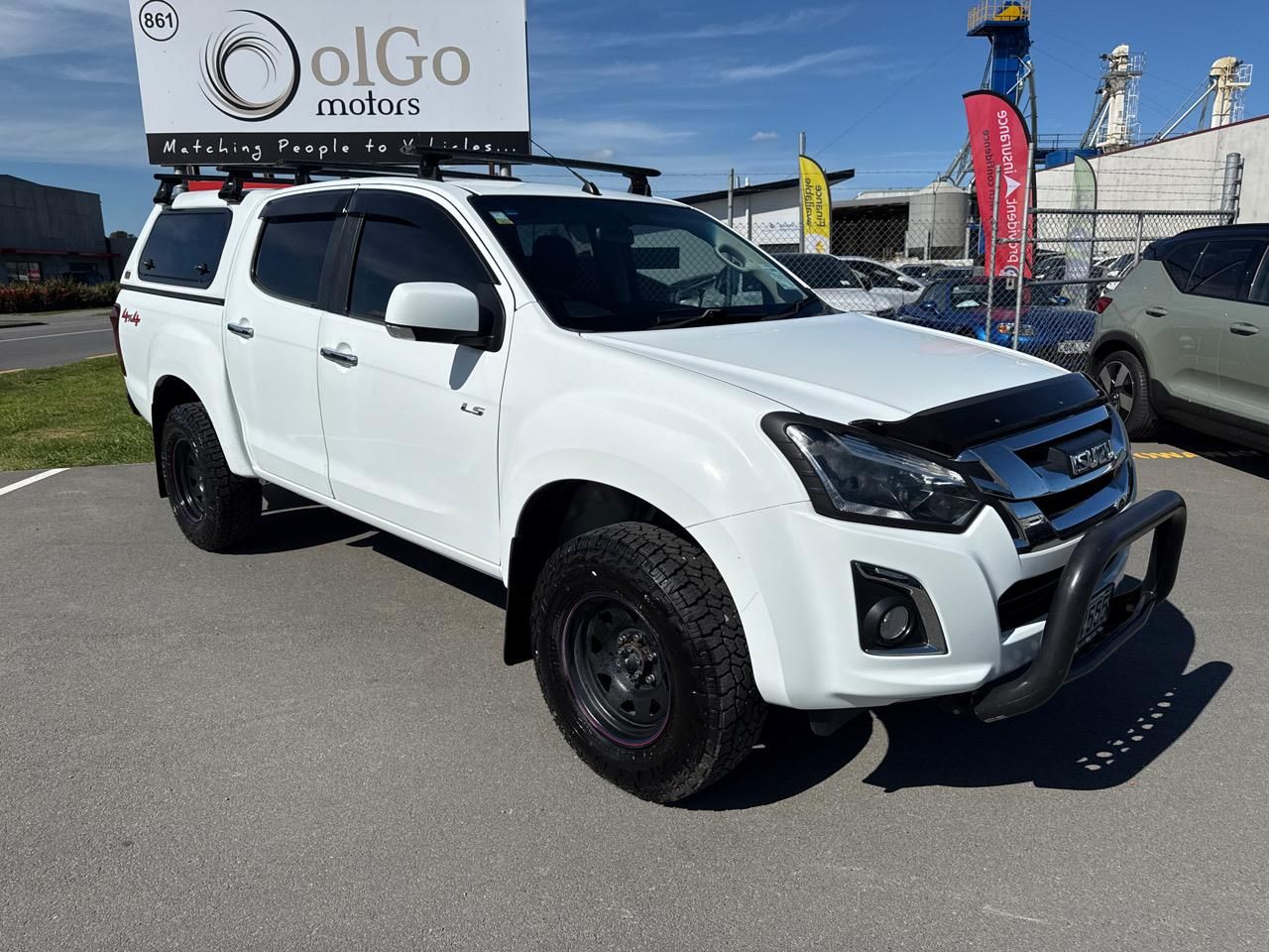 Vehicle image 2