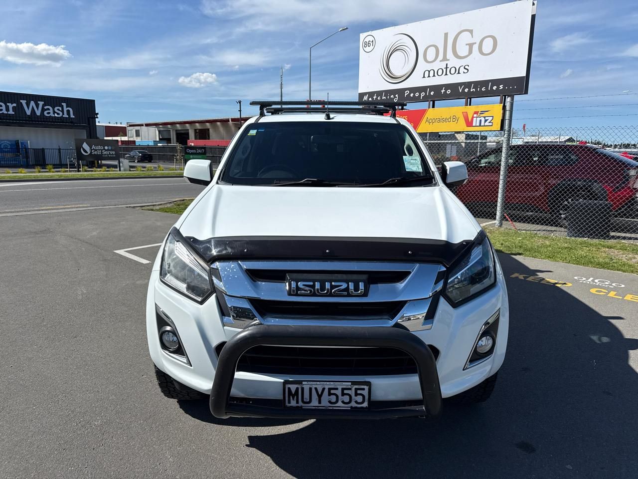 Vehicle image 3