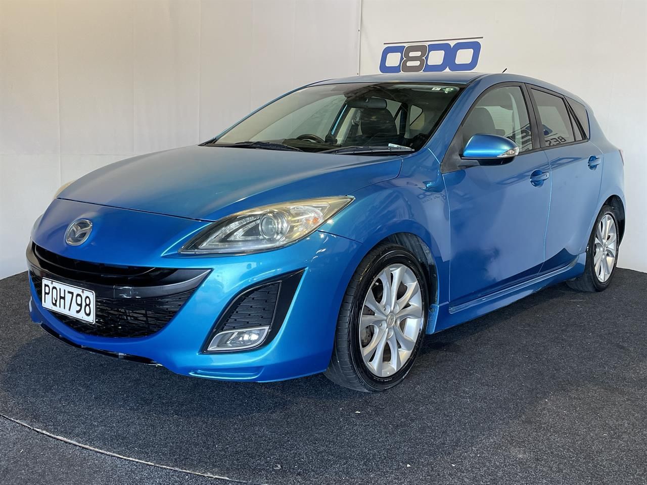Vehicle image 3