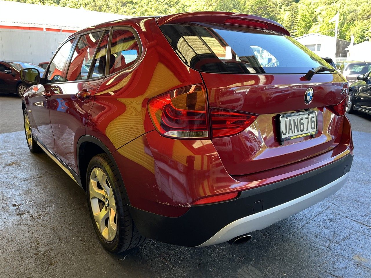 Vehicle image 4