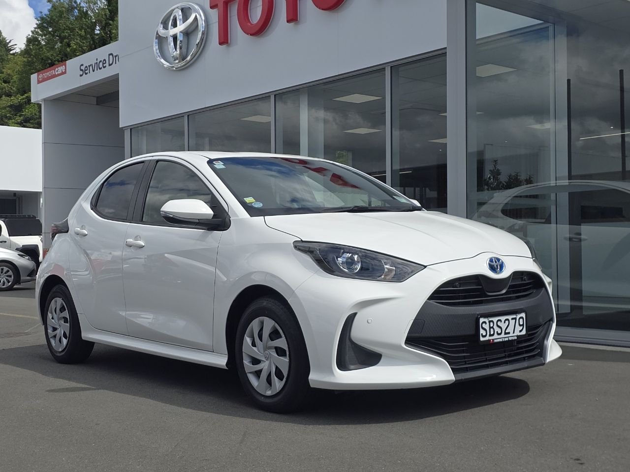 Vehicle image 1