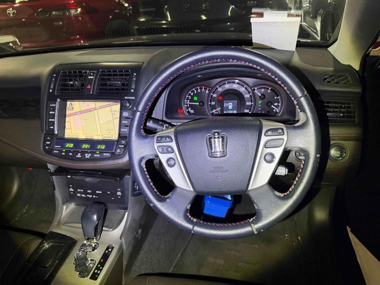 Vehicle image 4