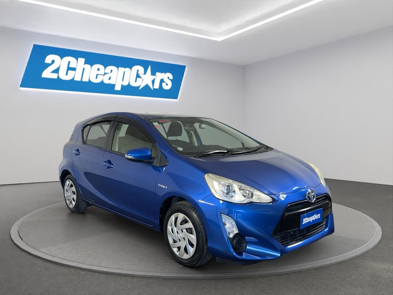 Vehicle image 3