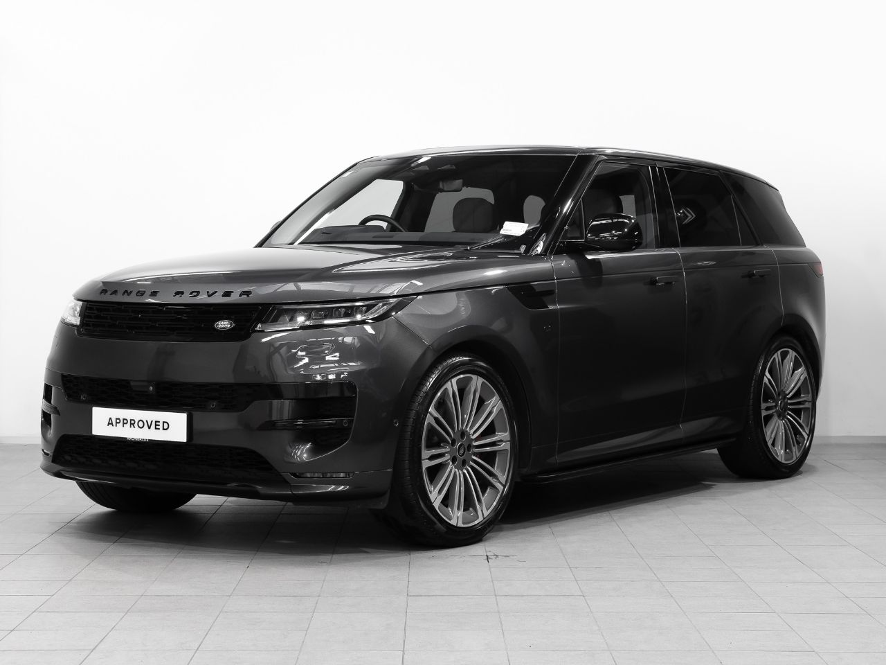 Vehicle image 3