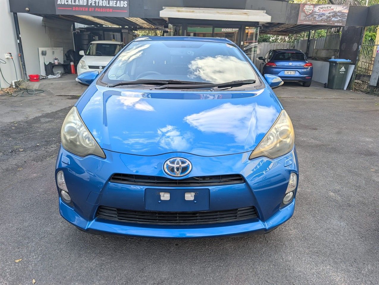 Vehicle image 2