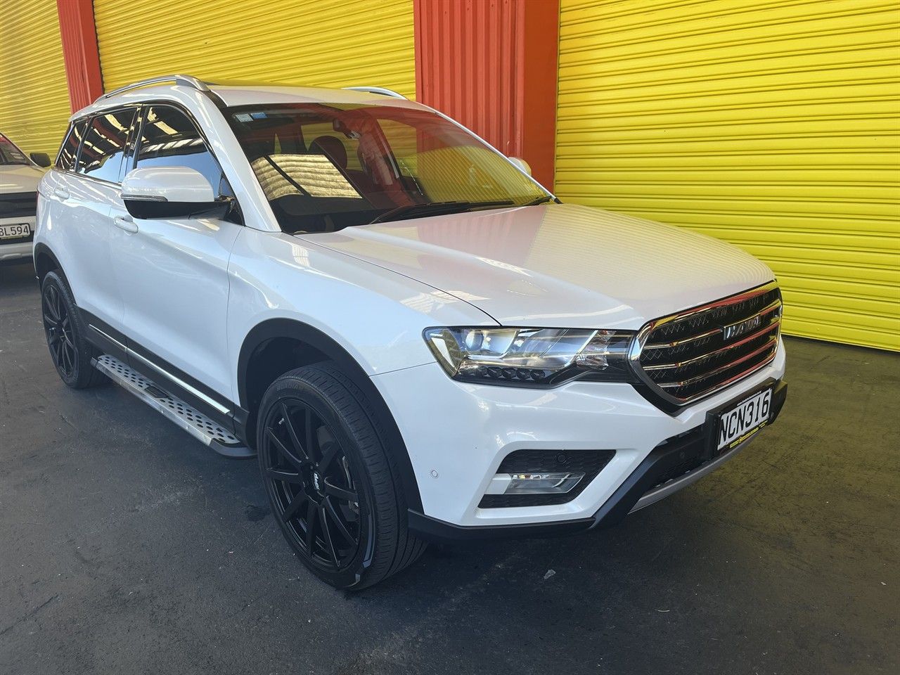 Vehicle image 1