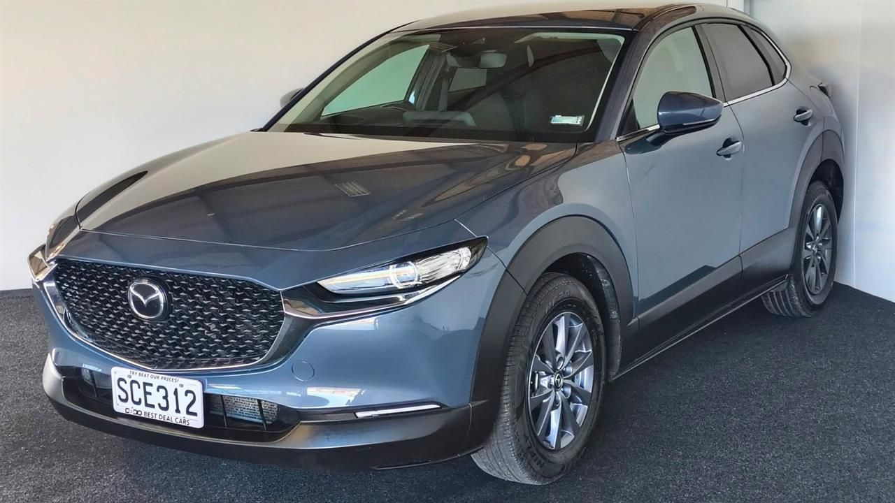 Vehicle image 3
