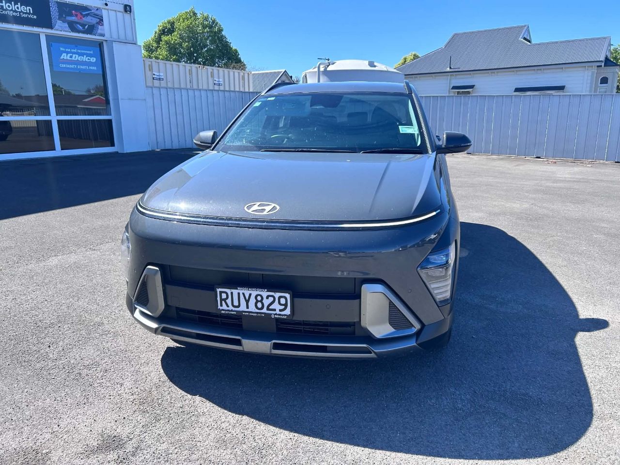 Vehicle image 1