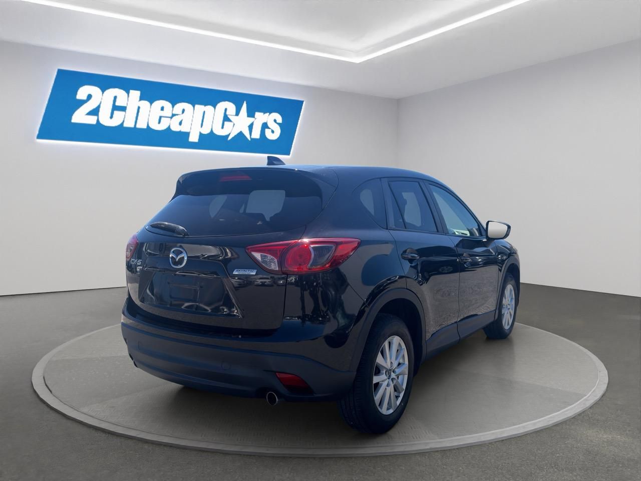 Vehicle image 5