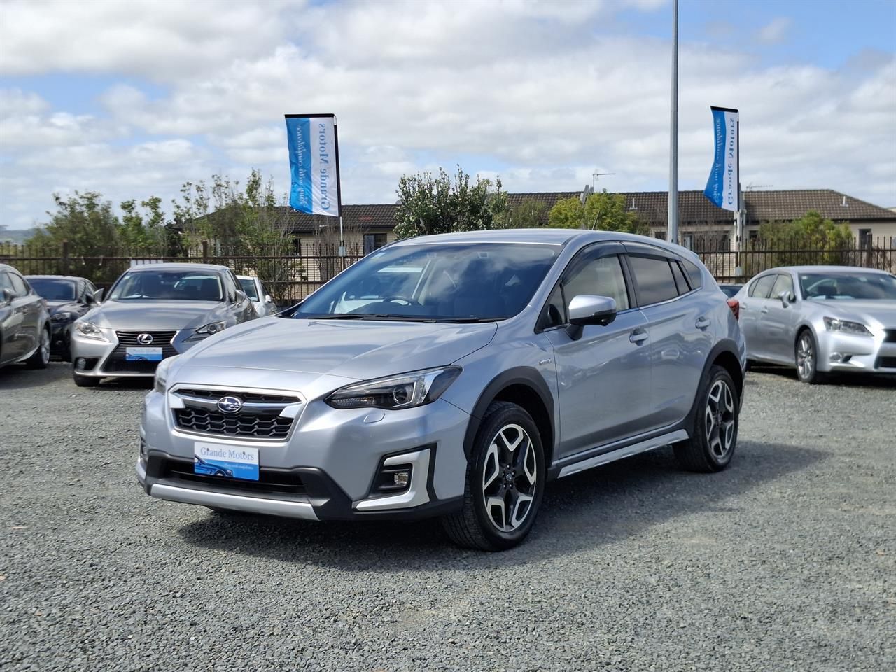 Vehicle image 3