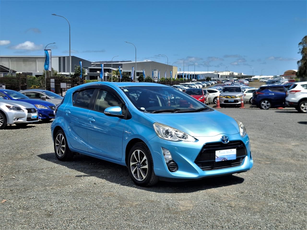 Vehicle image 1