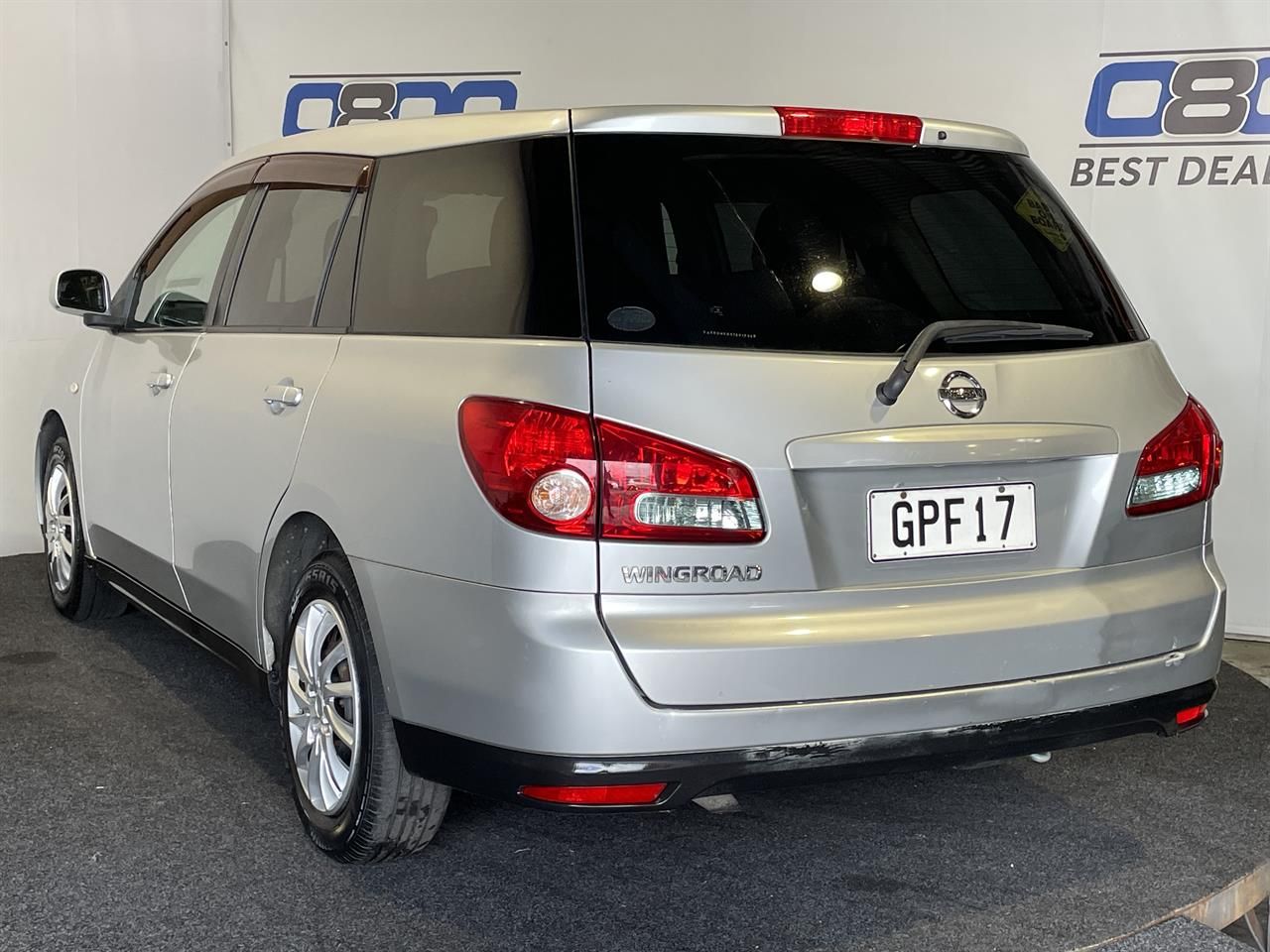 Vehicle image 4