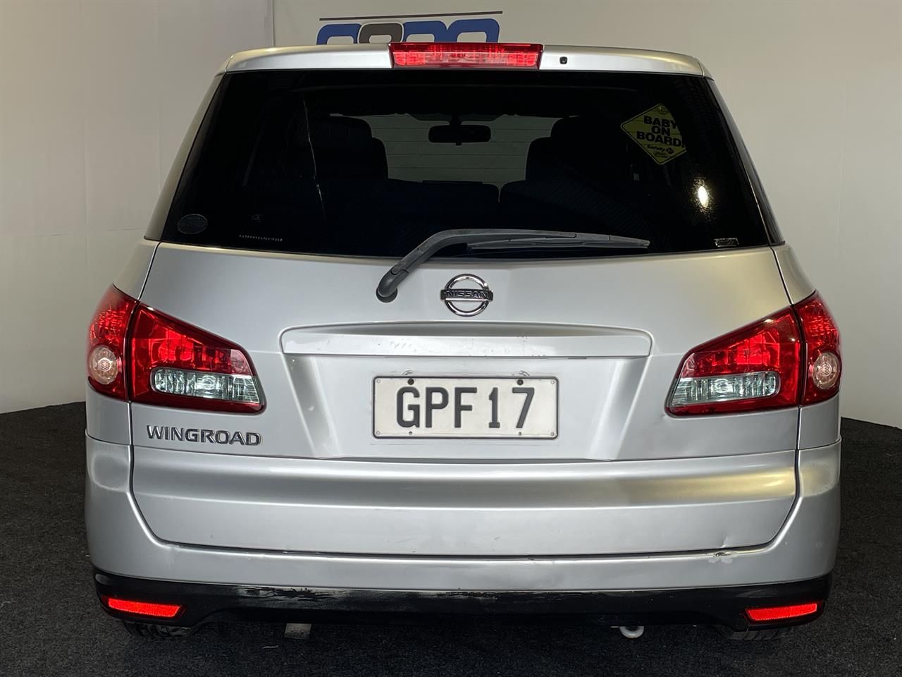Vehicle image 5